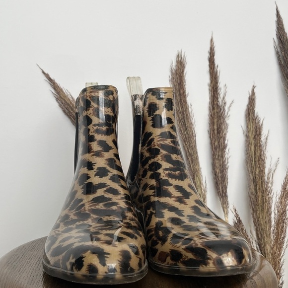 J. Crew Leopard Print Winter & Rain Boots - Picture 5 of 7